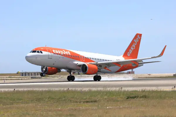 201610 Ext Pr Easyjet A320 Website